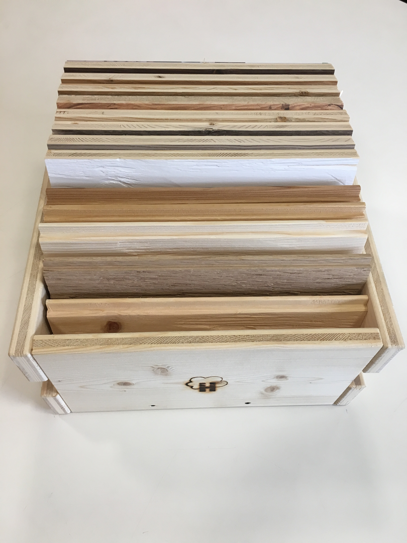 Josefsbox Musterkollektion Altholzoberflächen