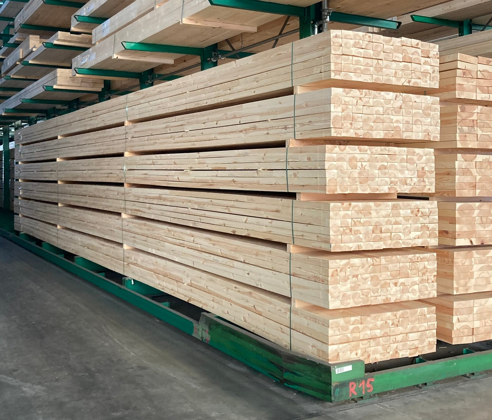 Konstruktionsvollholz aus Markische Kiefer NSI